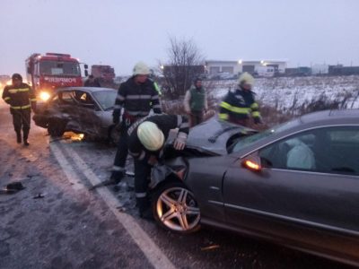Accident grav la Bălțătești &#8211; două persoane încarcerate, ZCH NEWS - sursa ta de informații