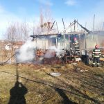 VIDEO/FOTO: Incendiu la o casă din Grumăzești. O persoană a suferit atac de panică, ZCH NEWS - sursa ta de informații