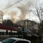 FOTO/VIDEO: Incendiu la o clădire de lângă Colegiul Național de Informatică, ZCH NEWS - sursa ta de informații