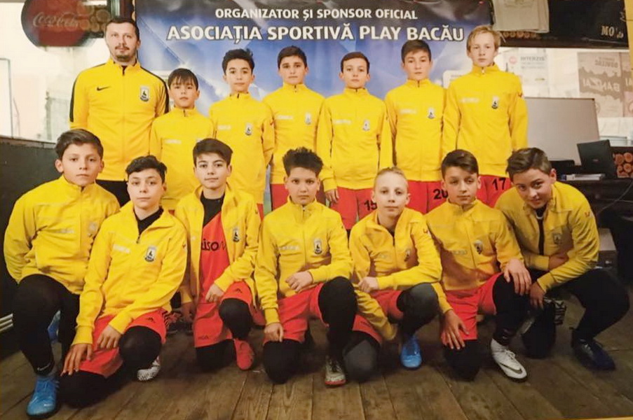 Juniorii de la LPS Piatra Neamţ şi CSM Ceahlăul, finalişti la Cupa Play Bacău, ZCH NEWS - sursa ta de informații