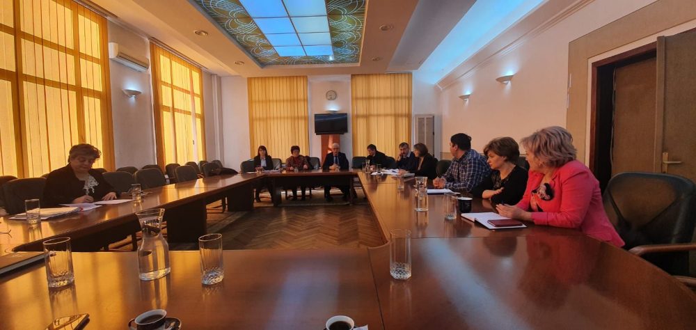 Speranțe pentru 72 de locuitori din Tămășeni-Neamț: își vor primi terenurile după negocieri între Prefecturile din Neamț și Iași