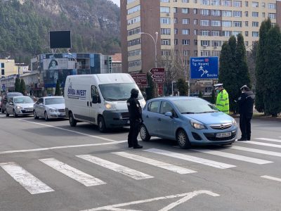 FOTO: Au început controalele în stradă, în municipiul Piatra Neamț, ZCH NEWS - sursa ta de informații
