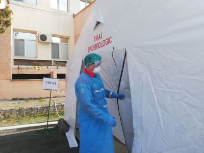 ACTUALIZARE: Peste 400 de pacienți Covid internați în Spitalul Județean Neamț, în ziua cu peste 100 de cazuri  noi, ZCH NEWS - sursa ta de informații