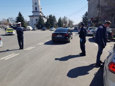 Personalul de la Permise și Pașapoarte – scos în stradă, la ordine publică, ZCH NEWS - sursa ta de informații