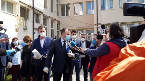 34 cadre medicale confirmate, 31 în izolare. Personalul medical de la Spitalul Județean Neamț va fi testat, ZCH NEWS - sursa ta de informații