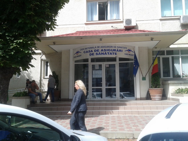 Până când au bolnavii acces la medic fără card și fără bilet de trimitere
