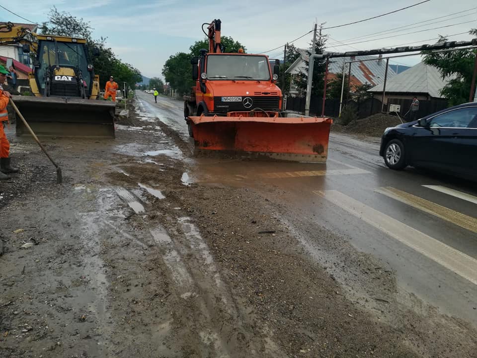 Nici bine n-au fost înlăturate ultimele efecte, județul Neamț rămâne sub risc de inundații, ZCH NEWS - sursa ta de informații