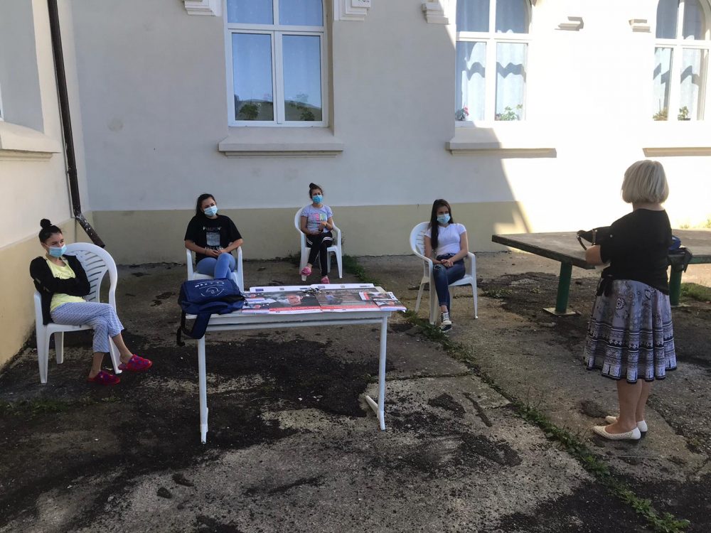 Fetele din centrele sociale din Piatra-Neamț au fost consiliate antitrafic, ZCH NEWS - sursa ta de informații