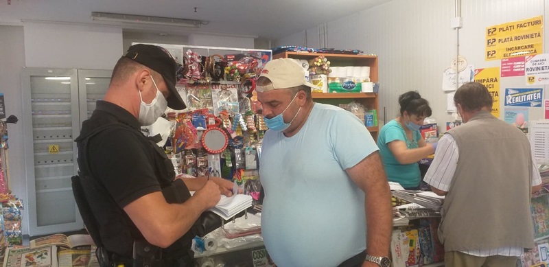 10 oameni amendați în piață pentru că nu purtau mască, ZCH NEWS - sursa ta de informații