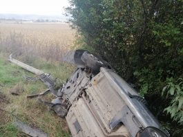 Doi soți în spital după un accident la Zănești