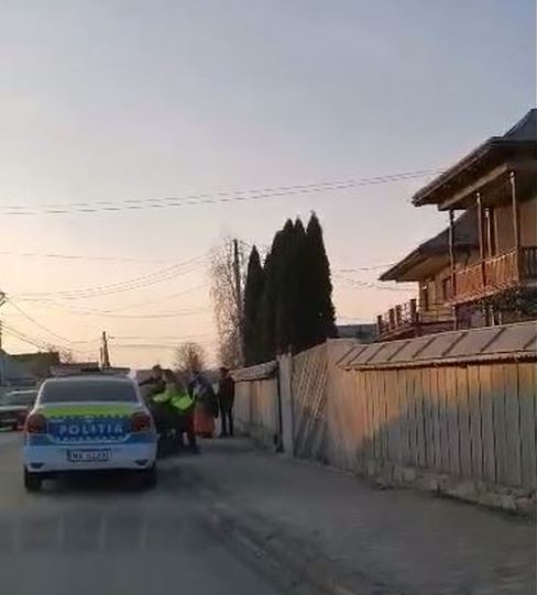 VIDEO: Scandal în stradă, la Târgu Neamț