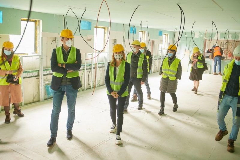 Donație de 100.000 euro anunțată de BCR pentru Spitalul Modular ATI din Piatra-Neamț