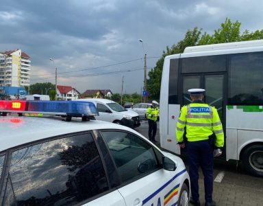 Şoferul unui microbuz de pe ruta Piatra Neamţ – Zăneşti, găsit băut la volan, ZCH NEWS - sursa ta de informații