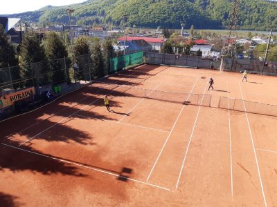 Piatra-Neamț găzduiește turneul național Cupa Site Bau la tenis, în week-end, ZCH NEWS - sursa ta de informații