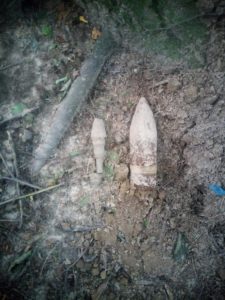 Muniţie găsită de un detectorist în pădurea Duseşti, ZCH NEWS - sursa ta de informații