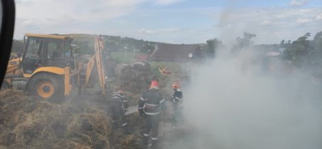 Șase tone de furaje au ars la Șendriceni, în Botoșani, ZCH NEWS - sursa ta de informații