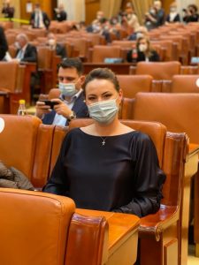 Mara Calista, deputat PNL: „Le încurajez pe doamnele din județul Neamț să se testeze gratuit pentru prevenirea cancerului de col uterin”, ZCH NEWS - sursa ta de informații