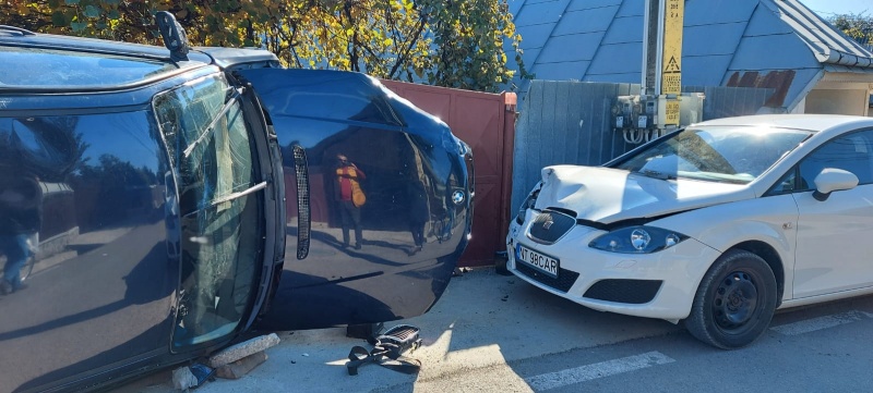 Galerie foto. Accident spectaculos în Târgu Neamț