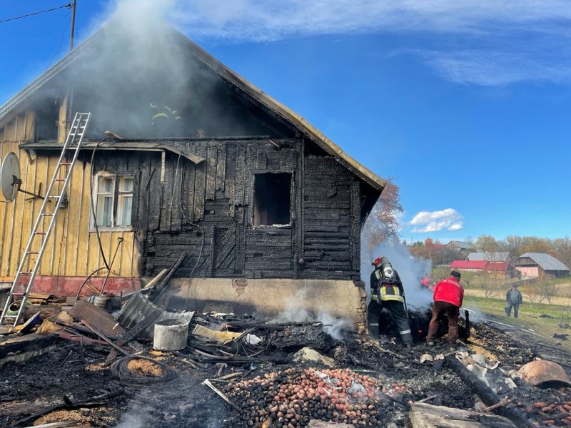 Incendiu puternic în comuna Bălăceana, ZCH NEWS - sursa ta de informații