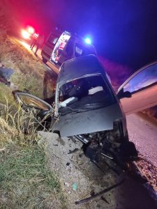 Doi tineri și-au pierdut viața după ce mașina în care se aflau a intrat într-un cap de pod, ZCH NEWS - sursa ta de informații