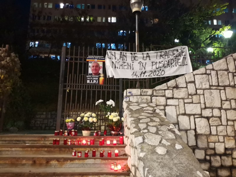Slujbă de pomenire a victimelor de la incendiul de la Spitalul Județean Neamț la un an de tragedie, ZCH NEWS - sursa ta de informații