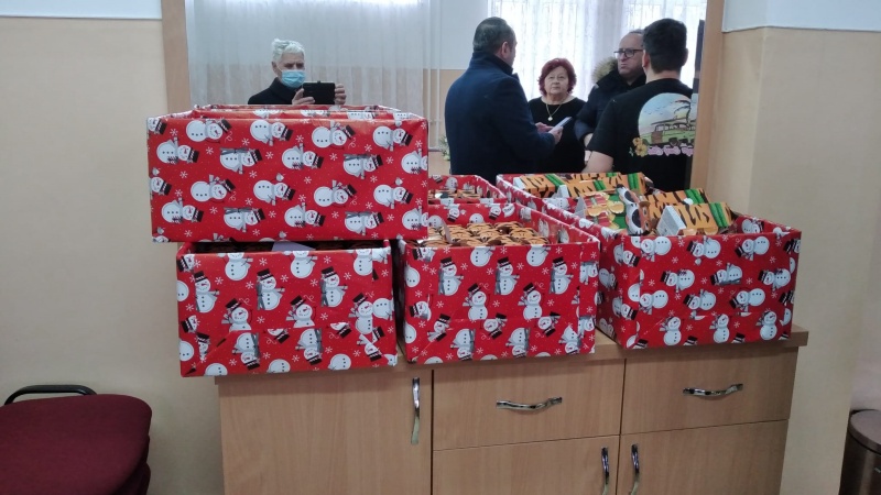 Foto. Târgu Neamţ: Moş Crăciun va ajunge şi la copiii orfani şi la bătrânii fără familie, ZCH NEWS - sursa ta de informații