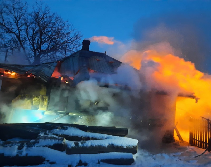 Femeie ucisă de flăcări într-un incendiu devastator