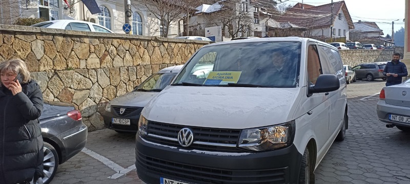 FOTO: Un nou transport umanitar din Piatra-Neamț spre Vama Albița, ZCH NEWS - sursa ta de informații