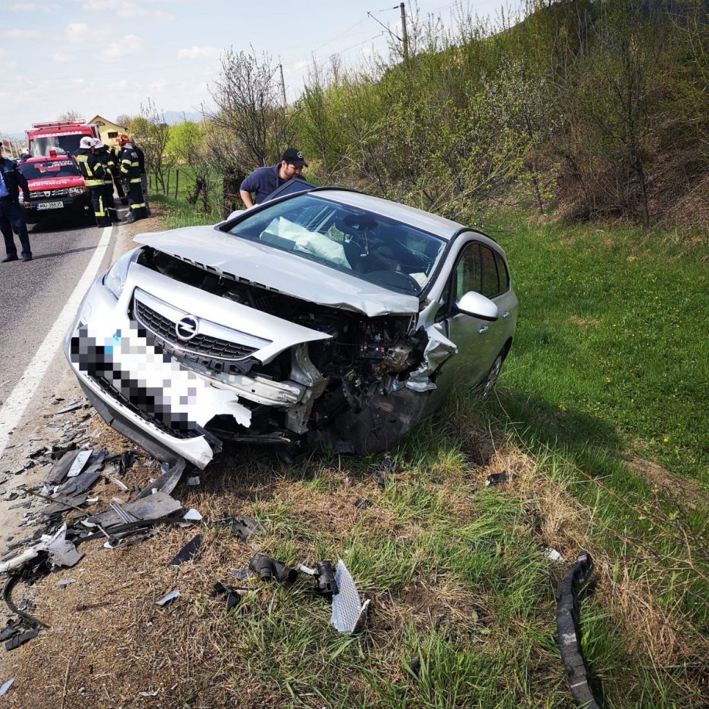 Accident grav în Bacău &#8211; o mașină de Neamț implicată, un bebeluș de două săptămâni printre victime, ZCH NEWS - sursa ta de informații
