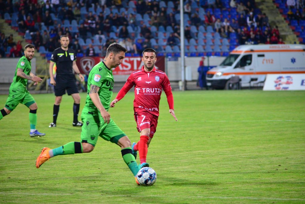 L1 PLAY-OUT FC Botoşani pierde neaşteptat cu Dinamo Bucureşti, ZCH NEWS - sursa ta de informații