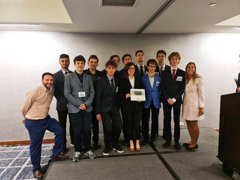 FOTO. Echipajul Neves de la Colegiul Național „Petru Rareș” premiat în Arlington, Virginia