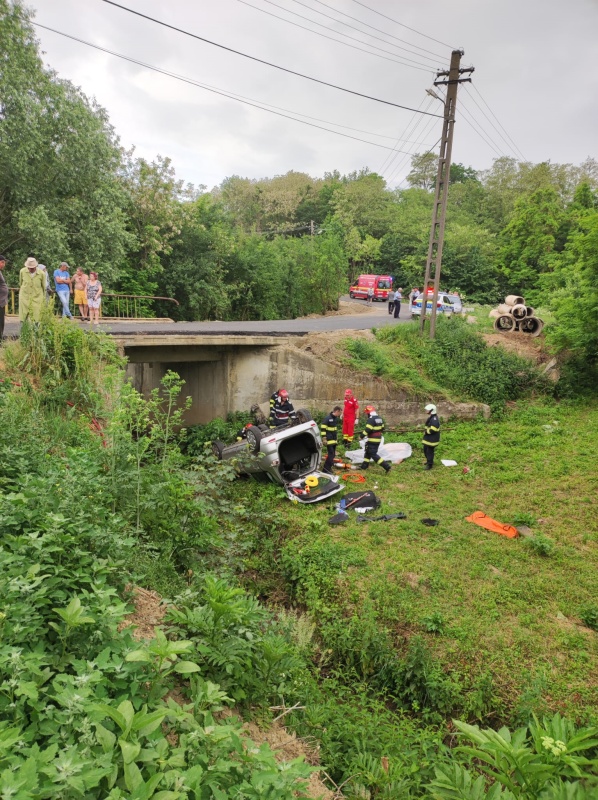 Un mort și doi răniți într-un accident la Secuieni, ZCH NEWS - sursa ta de informații