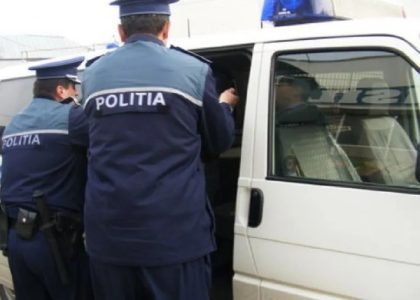 Scandal, distrugeri şi bătaie între tineri la o cârciumă din Gârcina, ZCH NEWS - sursa ta de informații