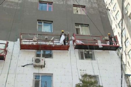 Un muncitor a căzut de la etajul I al unui bloc din Săvineşti, ZCH NEWS - sursa ta de informații