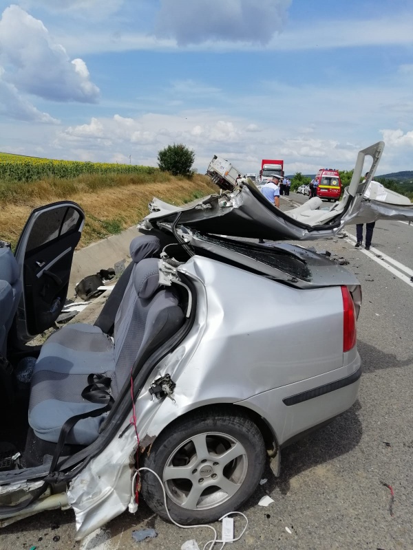 FOTO. Accident mortal pe Drumul European E581, ZCH NEWS - sursa ta de informații