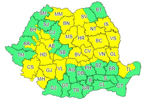 Cod galben de ploi în cinci județe din regiunea Nord Est
