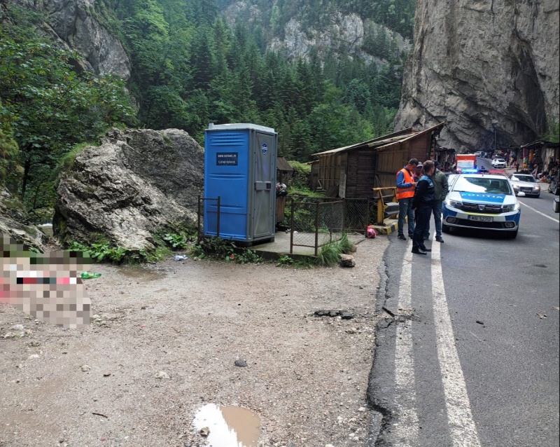 Știre actualizată: Accident grav în Cheile Bicazului: un turist din Iași lovit de o piatră desprinsă dintr-o stâncă, ZCH NEWS - sursa ta de informații