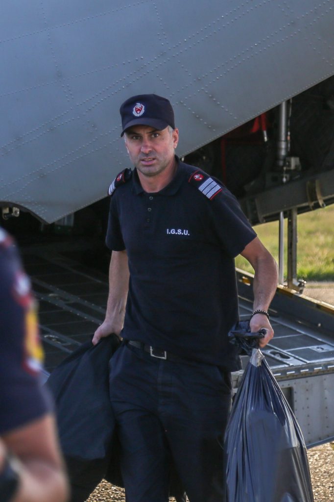 FOTO Pompierii români s-au întors din misiunea de sprijin din Franța, ZCH NEWS - sursa ta de informații