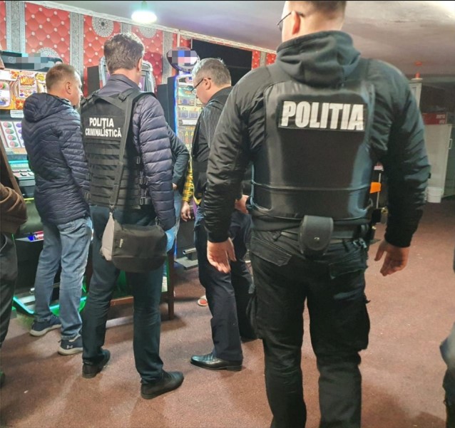 Acţiune de amploare a poliţiei și jandarmeriei în comuna Ion Creangă, ZCH NEWS - sursa ta de informații