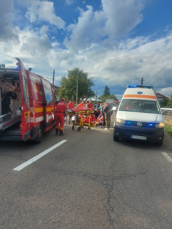 FOTO. Accident la Bodești. O fetiță de 12 a fost lovită de o mașină, ZCH NEWS - sursa ta de informații