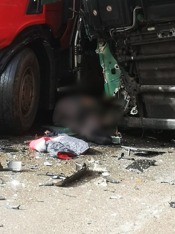 Știre actualizată. Foto. Accident mortal în zona Petru Vodă. Trafic blocat, ZCH NEWS - sursa ta de informații