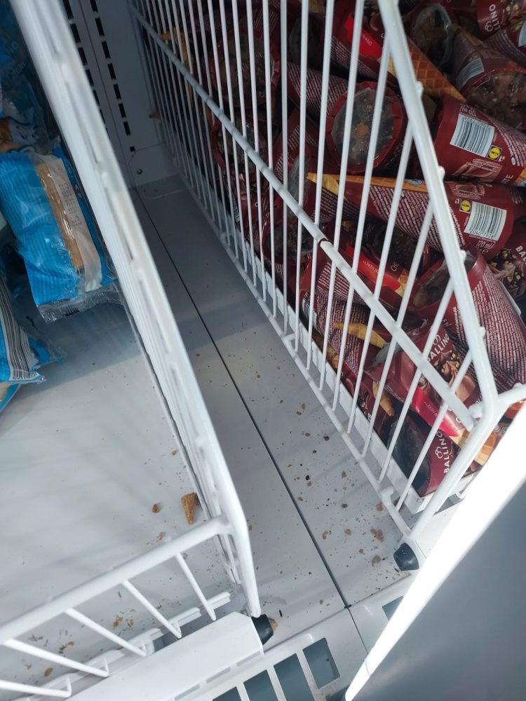 FOTO. Diferențe de preț de la raft la casieriile unui supermarket constatate de Protecția Consumatorilor Neamț. Amenzi de peste 100.000 lei, ZCH NEWS - sursa ta de informații