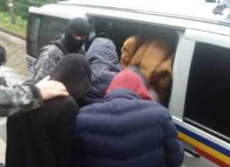 Tineri din Iaşi suspectaţi că au jefuit un magazin sătesc din Neamţ, ZCH NEWS - sursa ta de informații