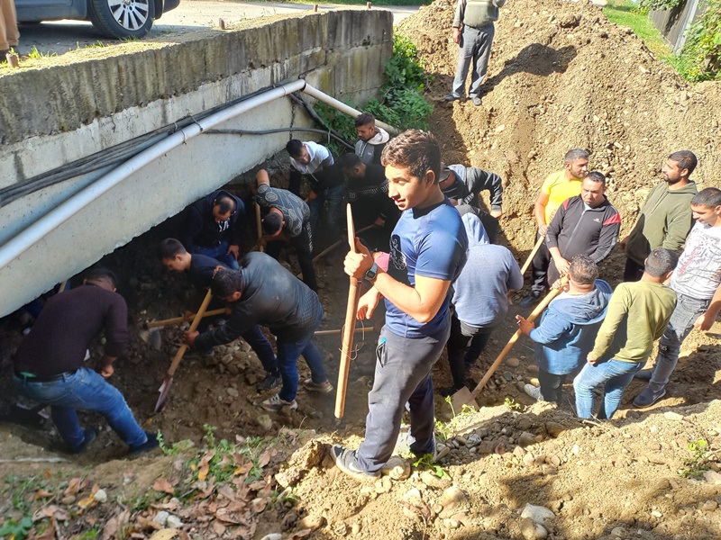 FOTO. Târgu Neamț: Beneficiarii de ajutor social au efectuat lucrări de decolmatare în Blebea, ZCH NEWS - sursa ta de informații