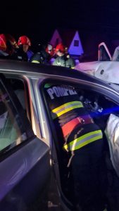 Accident mortal în Filipeşti. Pompierii romaşcani au intervenit pentru descarcerarea victimelor, ZCH NEWS - sursa ta de informații