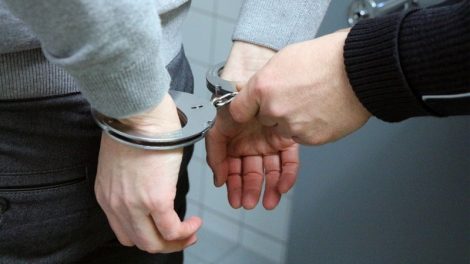 Trei tineri arestați pentru tâlhărie la Piatra Neamț, ZCH NEWS - sursa ta de informații