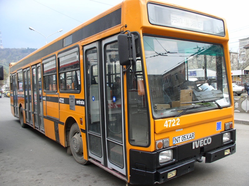 Transport gratuit pentru pietrenii cu probleme financiare