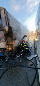 Autobuz în flăcări la Piatra-Neamţ, ZCH NEWS - sursa ta de informații
