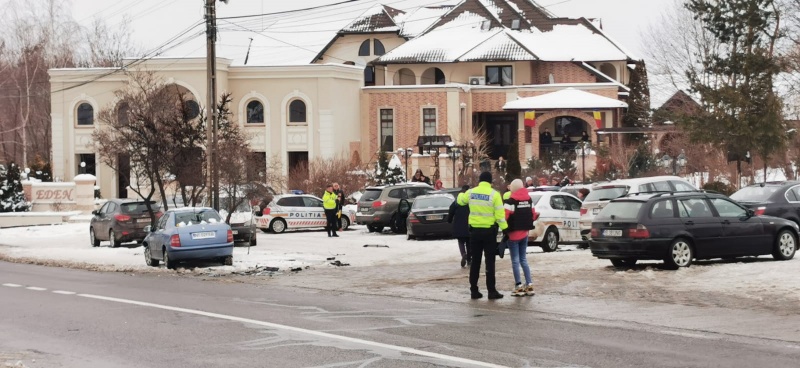 Știre actualizată. Accident în fața Pensiunii Eden la ieșirea din Târgu-Neamț, ZCH NEWS - sursa ta de informații