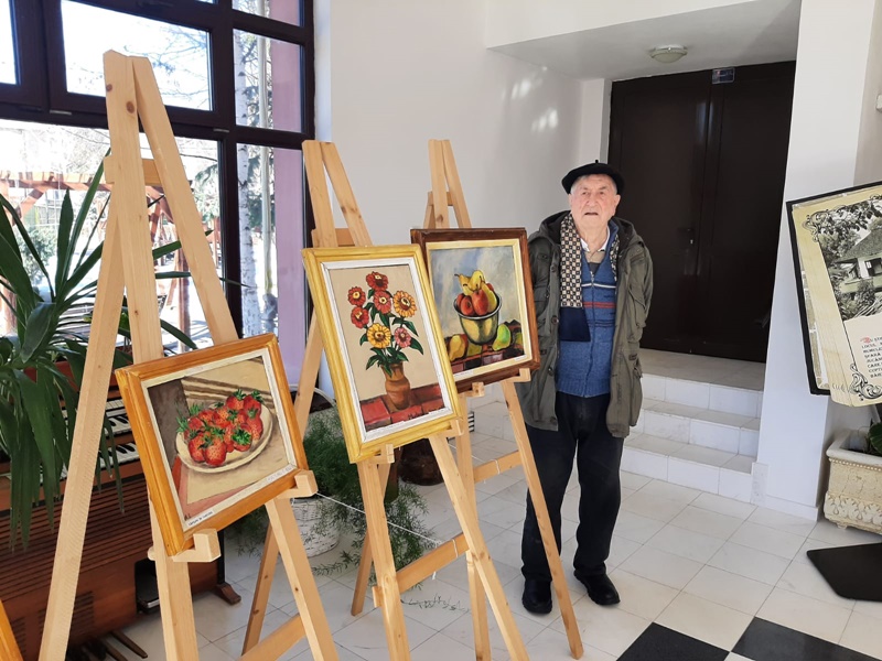 FOTO. Târgu Neamț: Expoziție de pictură „Mărțișor” la Casa Culturii, ZCH NEWS - sursa ta de informații